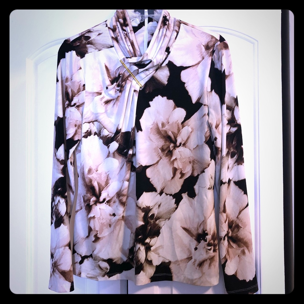 Calvin Klein blouse size M